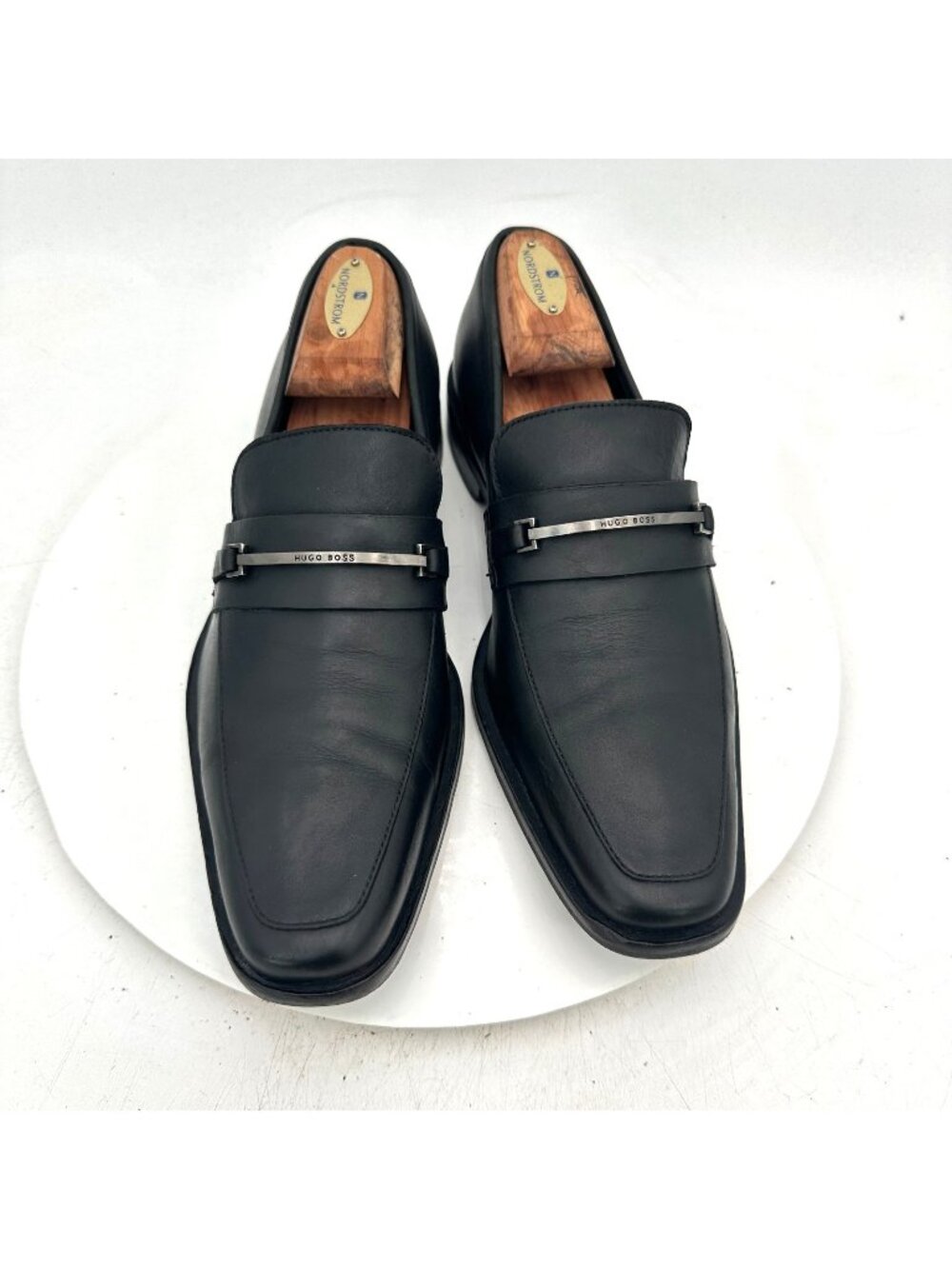 Hugo Boss Men Size 7.5 Black Leather Silver Plate Penny Loafer Dress Shoes